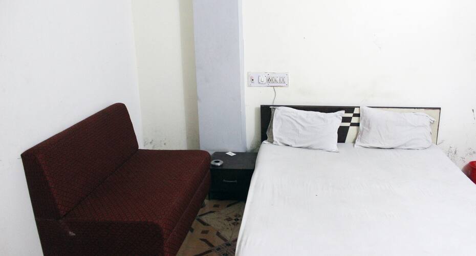 Hotel Rest & Ride, Ahmedabad 5